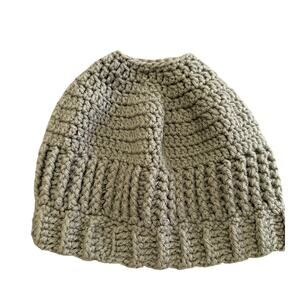 Crocheted Women's Beanie OS Gray Ponytail Hole Winter Hat